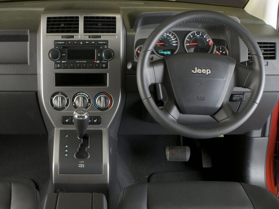  Jeep Compass 2007 года  (ZA) (фото 4 из 10)